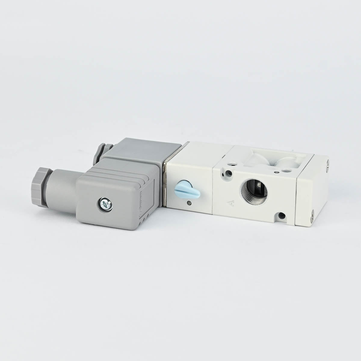 SOLENOID VALVE SINGLE 3/2 1/4" WITH 12VDC COIL AND ADAPTOR MINDMAN