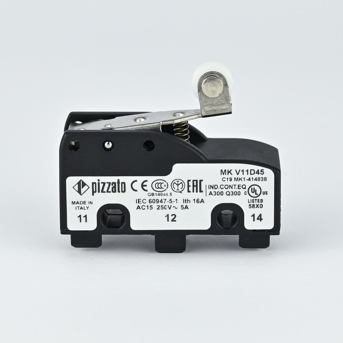 MICRO SWITCH WITH SHORT ROLLER LEVER D45 PIZZATO