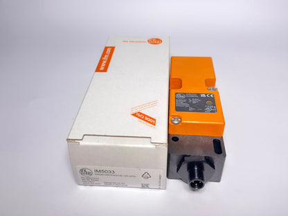 IM5033 - ifm rectangular Proximity Sensor