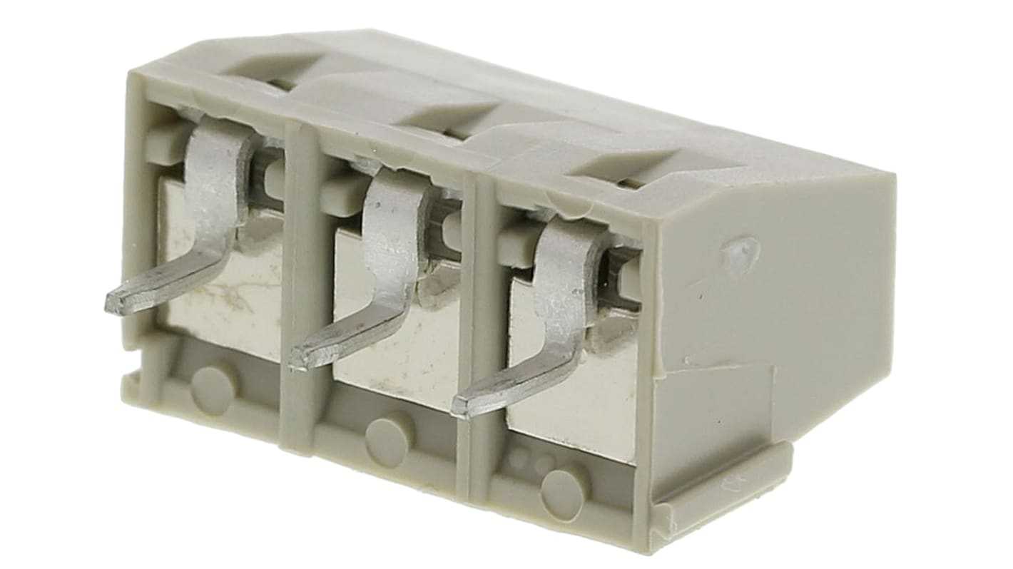 Te-connectivity 1546216-3