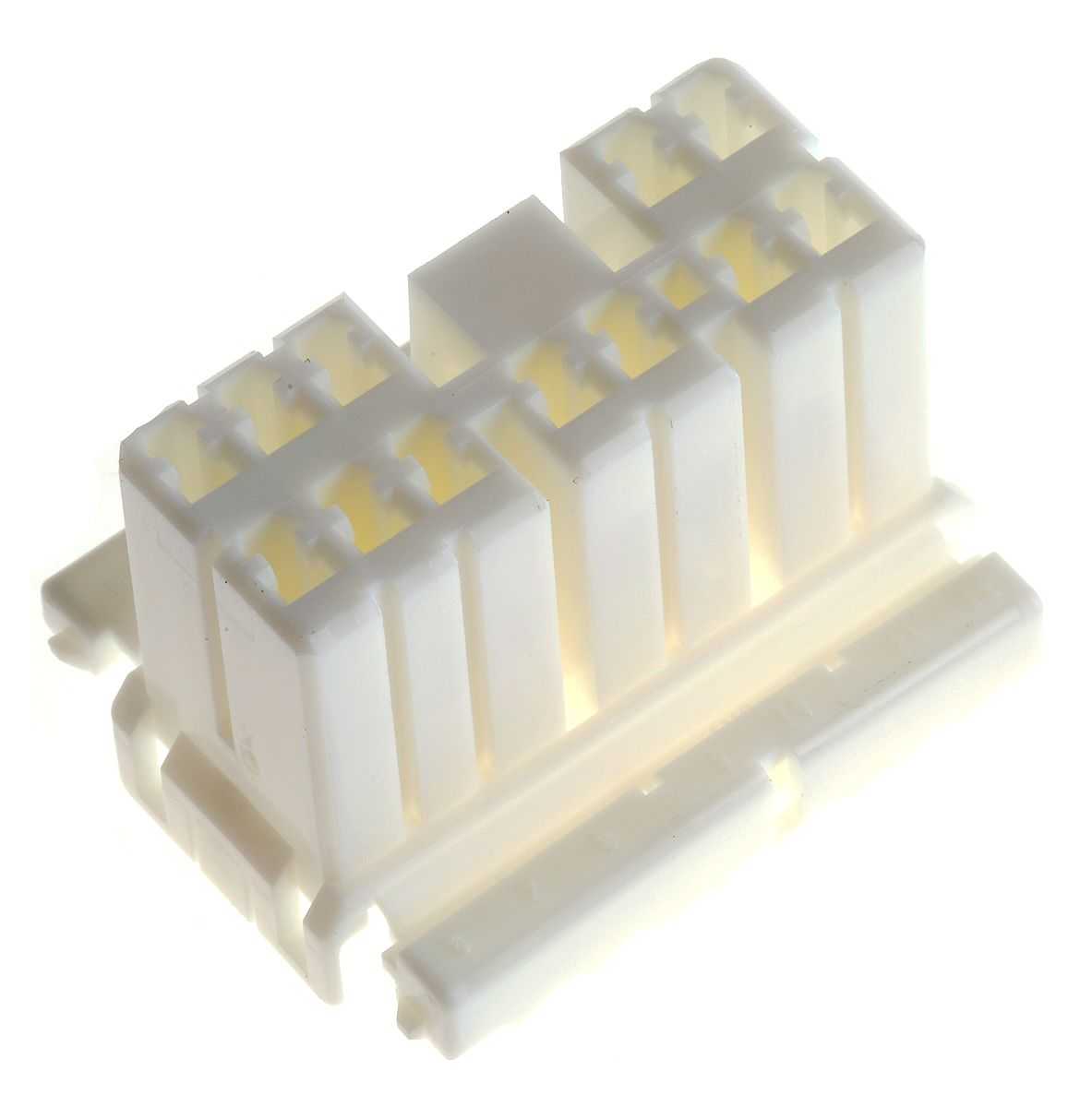 Te-connectivity 1-173851-1