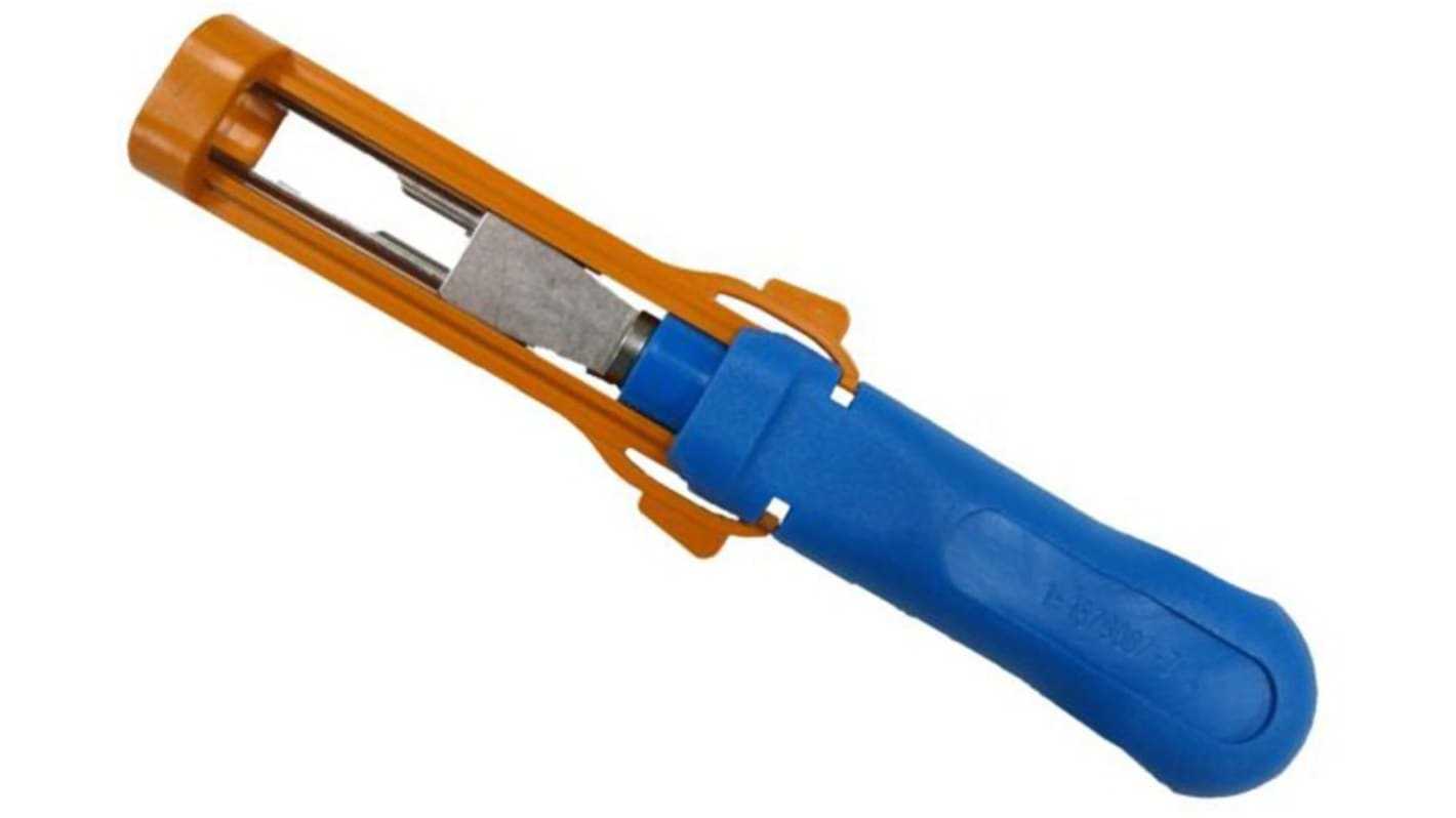 Te-connectivity - 1-1579007-7